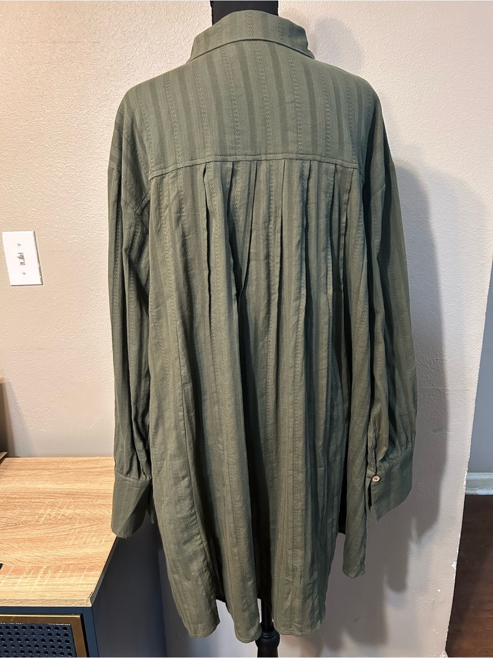 Umgee button-front pintuck striped tunic shirt dress - Picture 3 of 5
